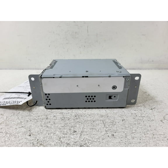 Pre-Owned 2020 Ford Expedition Radio Receiver AM FM OEM LKQ - Verify Specific Vehicle Fitment In Description - (Good)