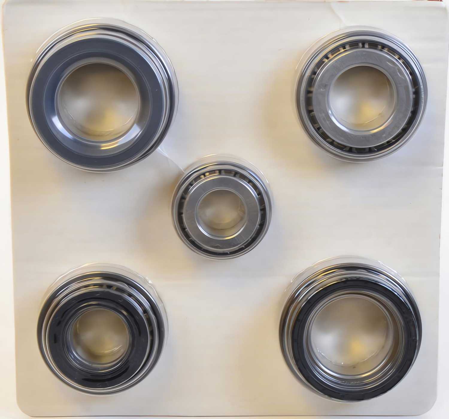 SKF STKFC200 Manual Trans Bearing and Seal Overhaul Kit