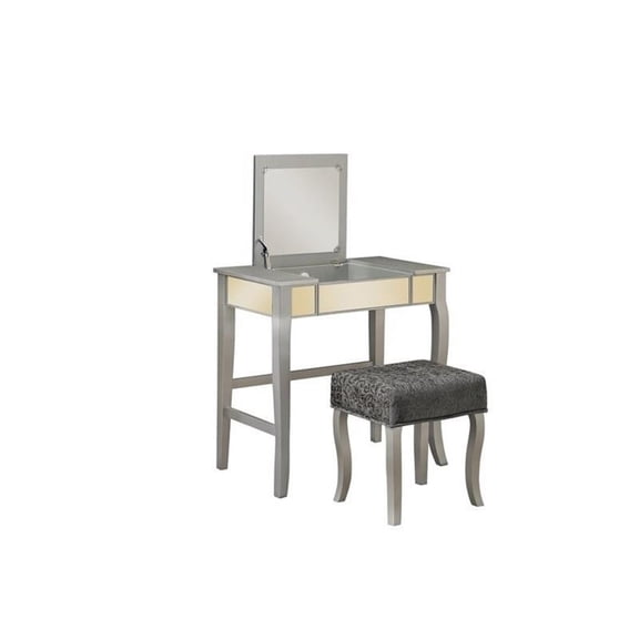 Pemberly Row Bedroom Vanity Set in Silver