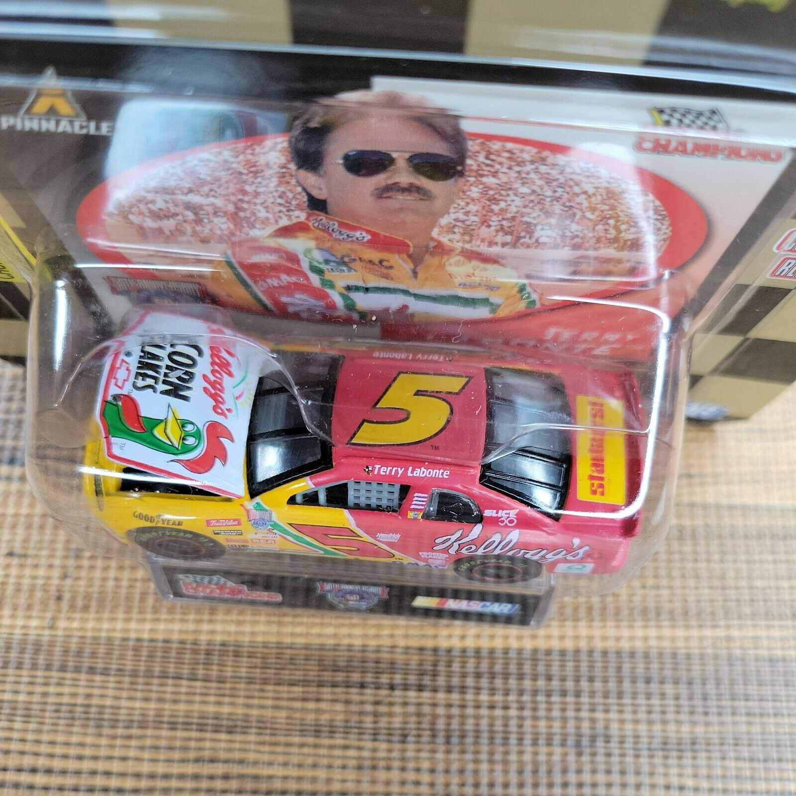 1998 Racing Champions 50th Anniversary Kellogg's Terry Labonte #5