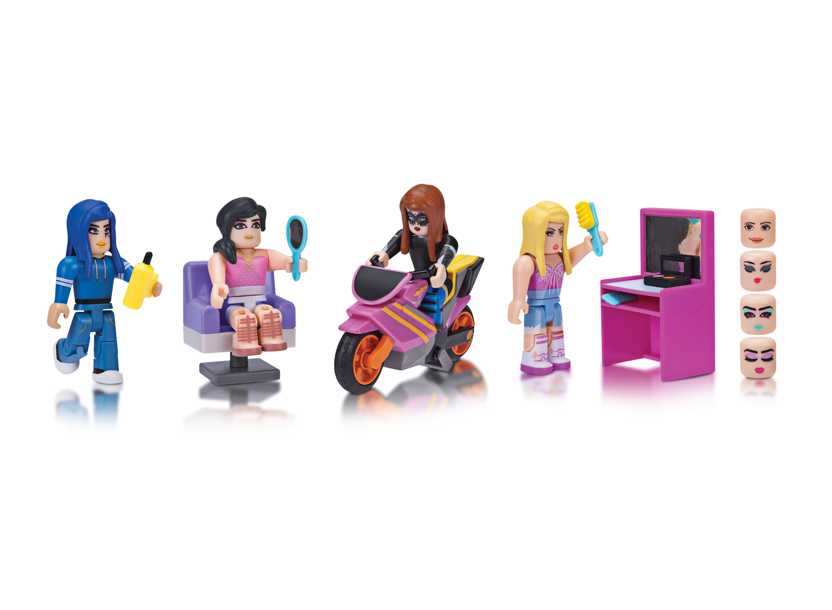 Fashion Icons Four Figure Pack Roblox Celebrity Collection Includes Exclusive Virtual Item 