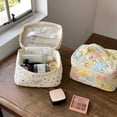 thumbnail image 1 of Bolsa de maquillaje acolchada de algodón | Estilo Floral | Bolsa de cosméticos de viaje grande para mujeres y niñas | Lindo diseño de oso con puntos multicolores | Algodón suave y ligero | 9,84 x, 1 of 7