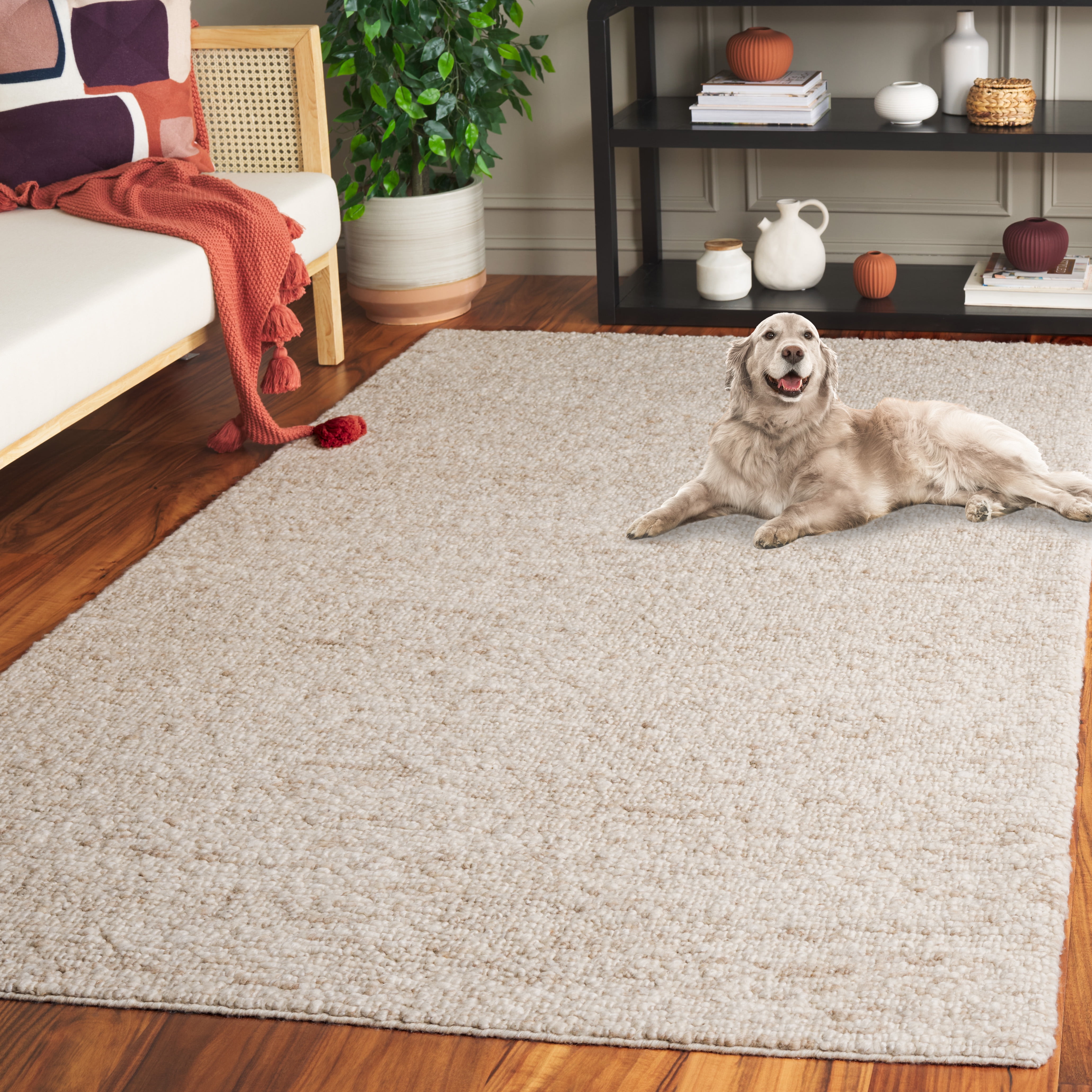 SAFAVIEH Natura Tryik Solid Area Rug, Ivory/Beige, 4' x 6'
