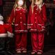thumbnail image 2 of Pijamas navideños familiares a juego para niños, madres, mujeres y hombres, conjuntos de pijamas de terciopelo rojo y verde, ropa de diseño de lujo para niños y niñas, 2 of 5