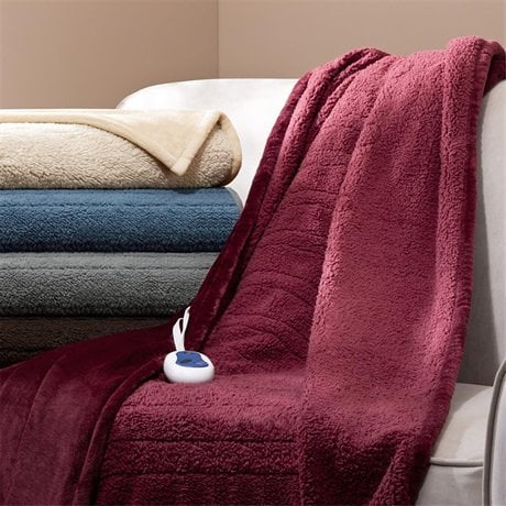 Beautyrest Microlight Reverse To Berber Heated Throw, 60 x 70", Garnet