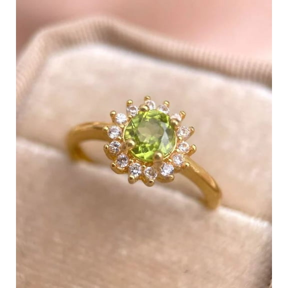 Art Deco Peridot Engagement Ring Cluster Ring Wedding Anniversary Gift 925 Sterling Silver Yellow Gold Plated Gemstone Jewelry For Women Gift