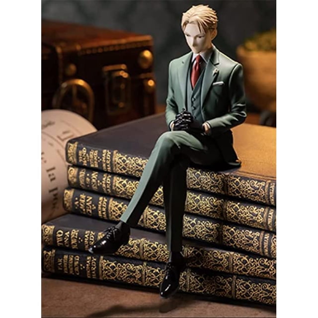 Figura Sega Spy x Family Loid Forger, posada en posición de 20 cm