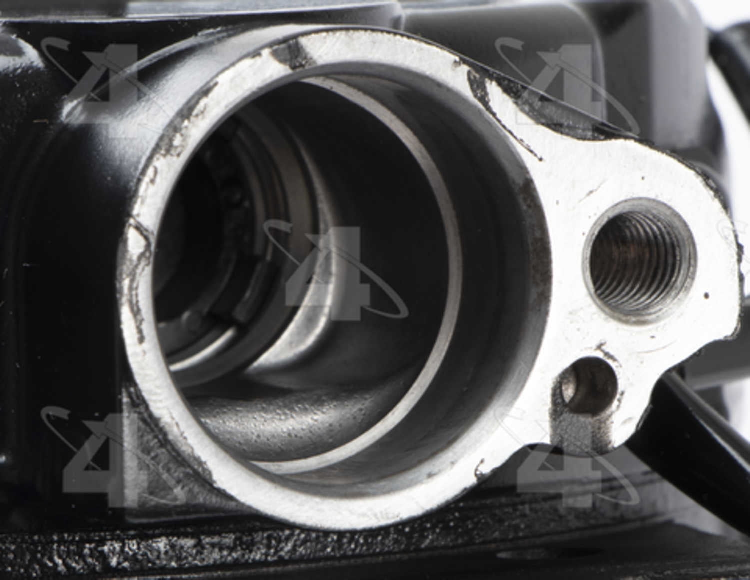 Four Seasons 197369 Denso 6SEU16C Reman Compressor