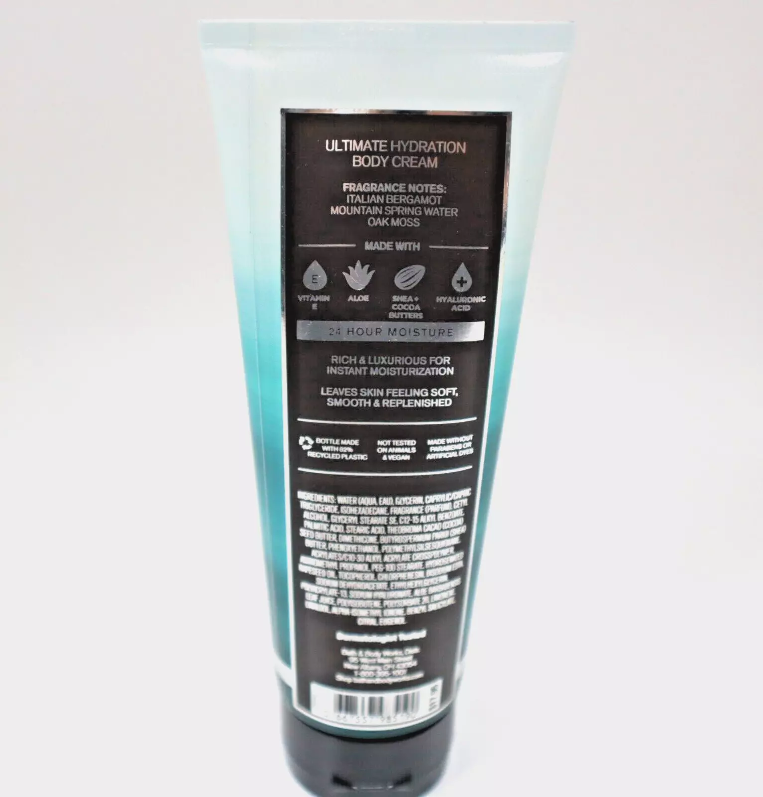 Bath and Body Works Men's Collection Freshwater Ultra Shea Body Cream 8 Oz. 2 Pack.