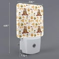 thumbnail image 2 of Balery Cute Bee Honey Jar Hive Bear Luz Nocturna LED con Sensor Automático, Enchufe con Sensor Crepuscular, Luz Suave de 0.5W para Dormitorio, Pasillo, Baño-US, 2 of 7
