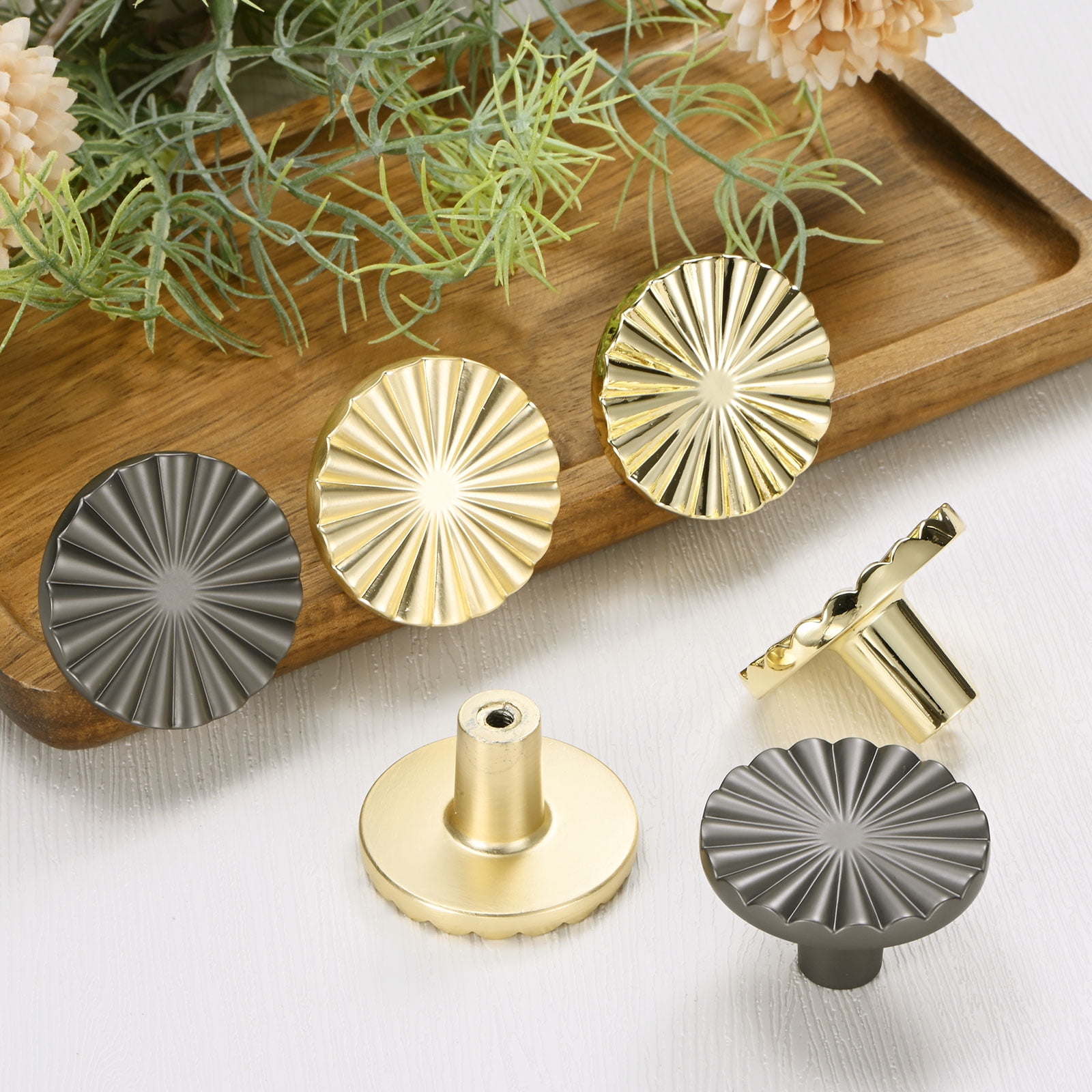 Uxcell 10-Pack Bright Gold Cabinet Knobs, 1.46" Kitchen Cabinet Pulls Zinc Alloy Round Cupboard Drawers Hardware