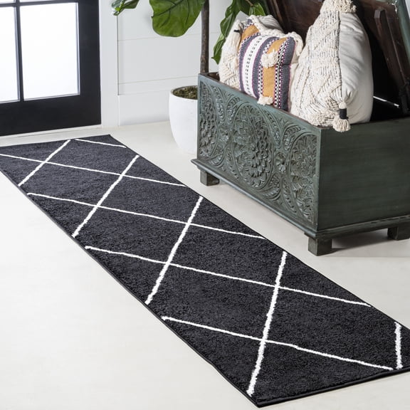 JONATHAN Y SUPERSOFT 2 x 8 Runner Rug, Cole Minimalist Diamond Trellis - Black/White, SEU102A-28