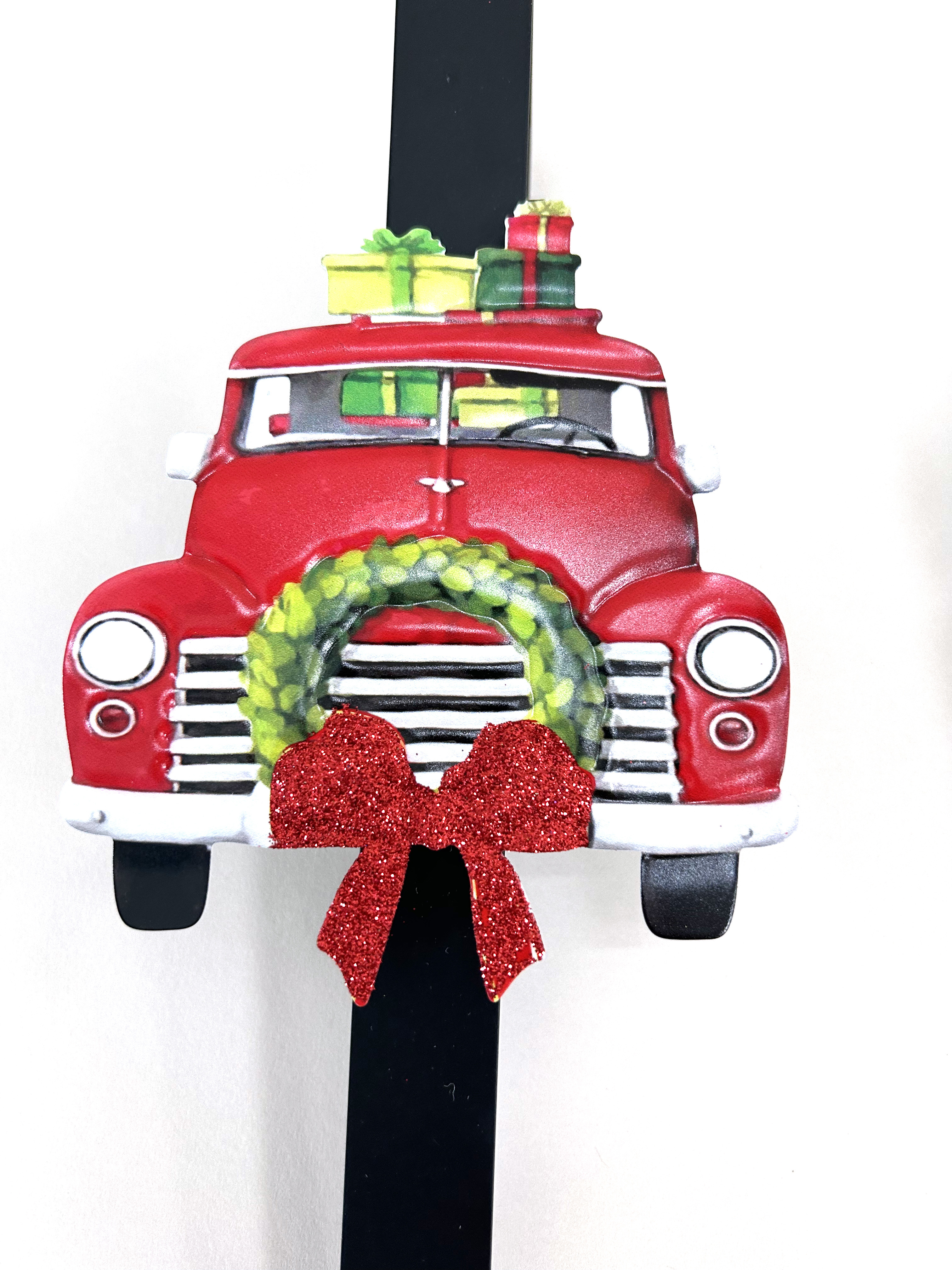 Holiday Time Red Truck and  Gnome Wreath Hanger 16 inch 0.2 kg