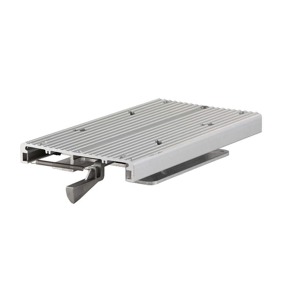 Asiento de vehículo Attwood 815000 montado en cubierta con tobogán