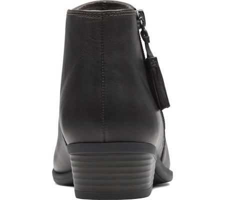 clarks addiy terri leather ankle bootie