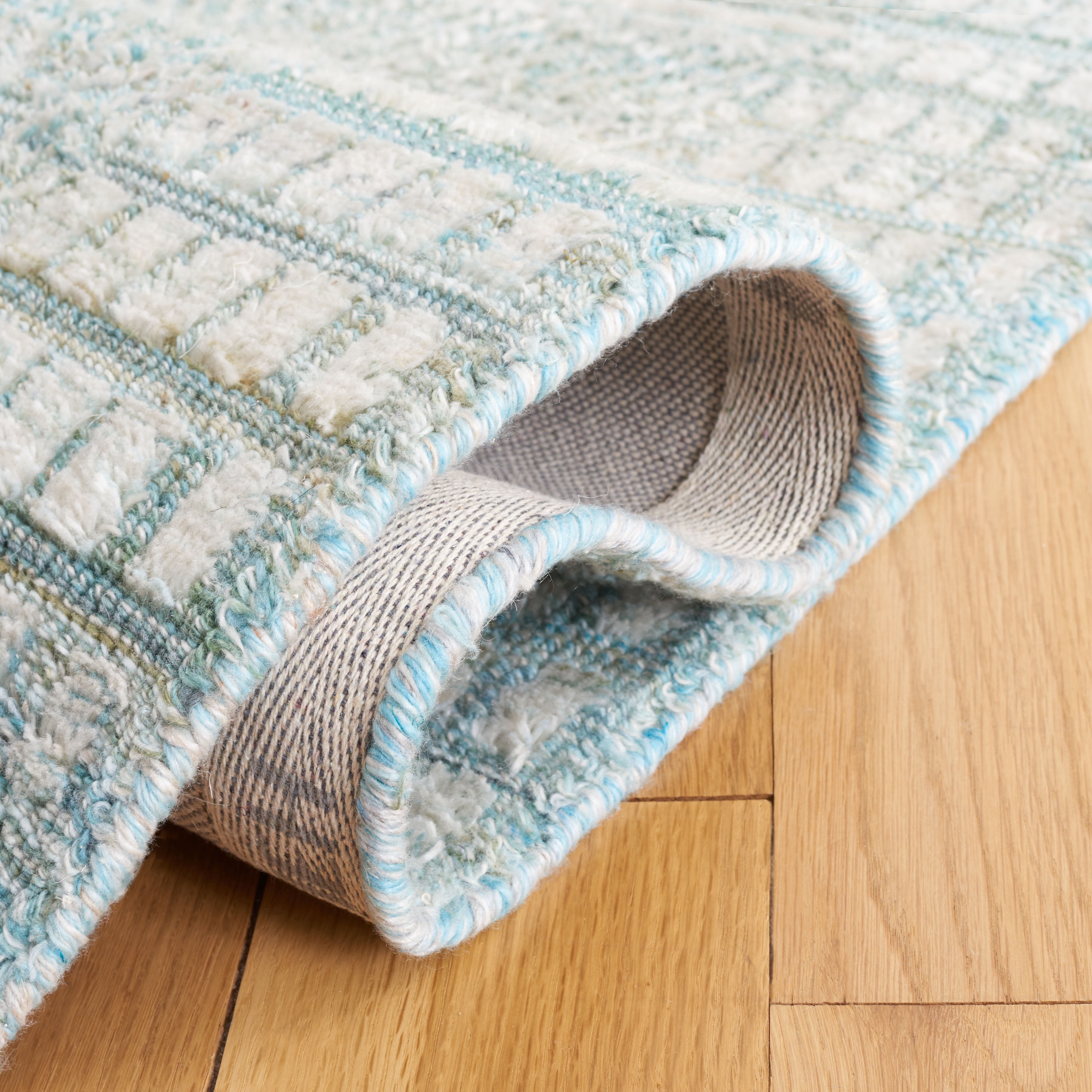 SAFAVIEH Marquee Linda Geometric Area Rug, Turquoise/Grey, 4' x 6'