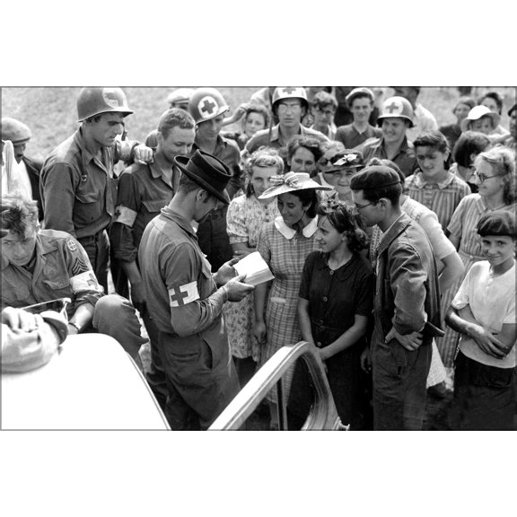 24"x36" Gallery Poster, US Army medics in Orleans, France 1944