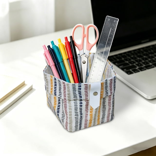 Un Rangement Polyvalent pour l'Organisation de la Maison Construction Couvercle Facile Conception Empilable pour Étagères de Garde-Robe et Espaces de Vie Idéal pour Ranger des Articles Saisonniers et