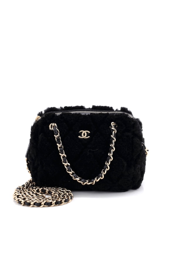 Pre-Owned CC Double Chain Zip Clutch with Chain Quilted Shearling Mini By Rebag