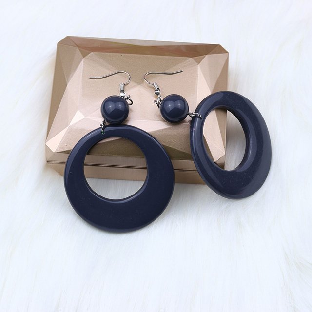 Pendientes geométricos huecos de bolas de resina de 6 colores, pendientes largos de moda simples y exagerados