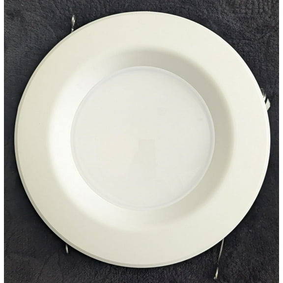 5-6-IN Led  Recessed Retrofit light. 1 pack