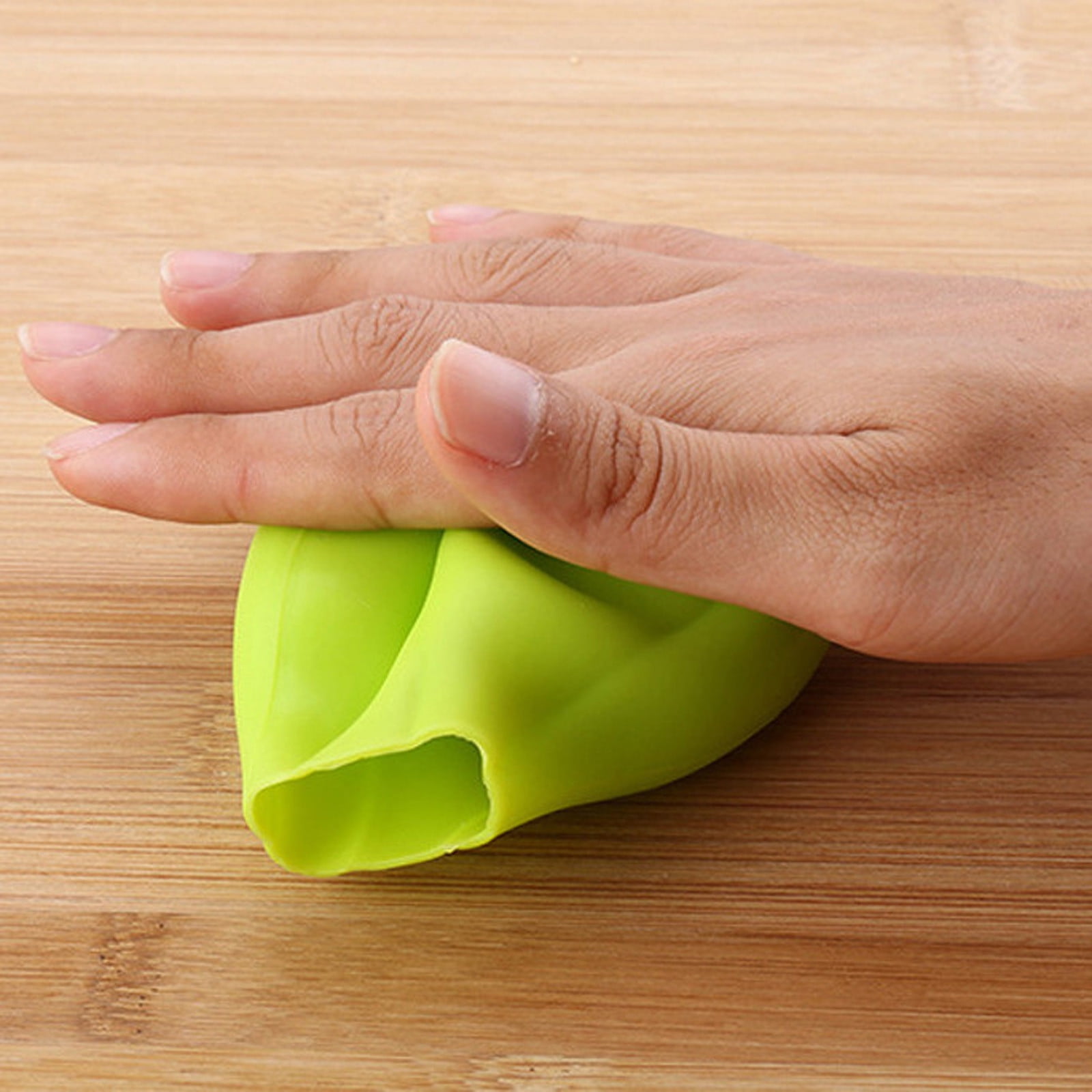 KTMGM Silicone Press Garlic Crusher Kitchen Gadget Vegetable Peeler Home Tool 2PC