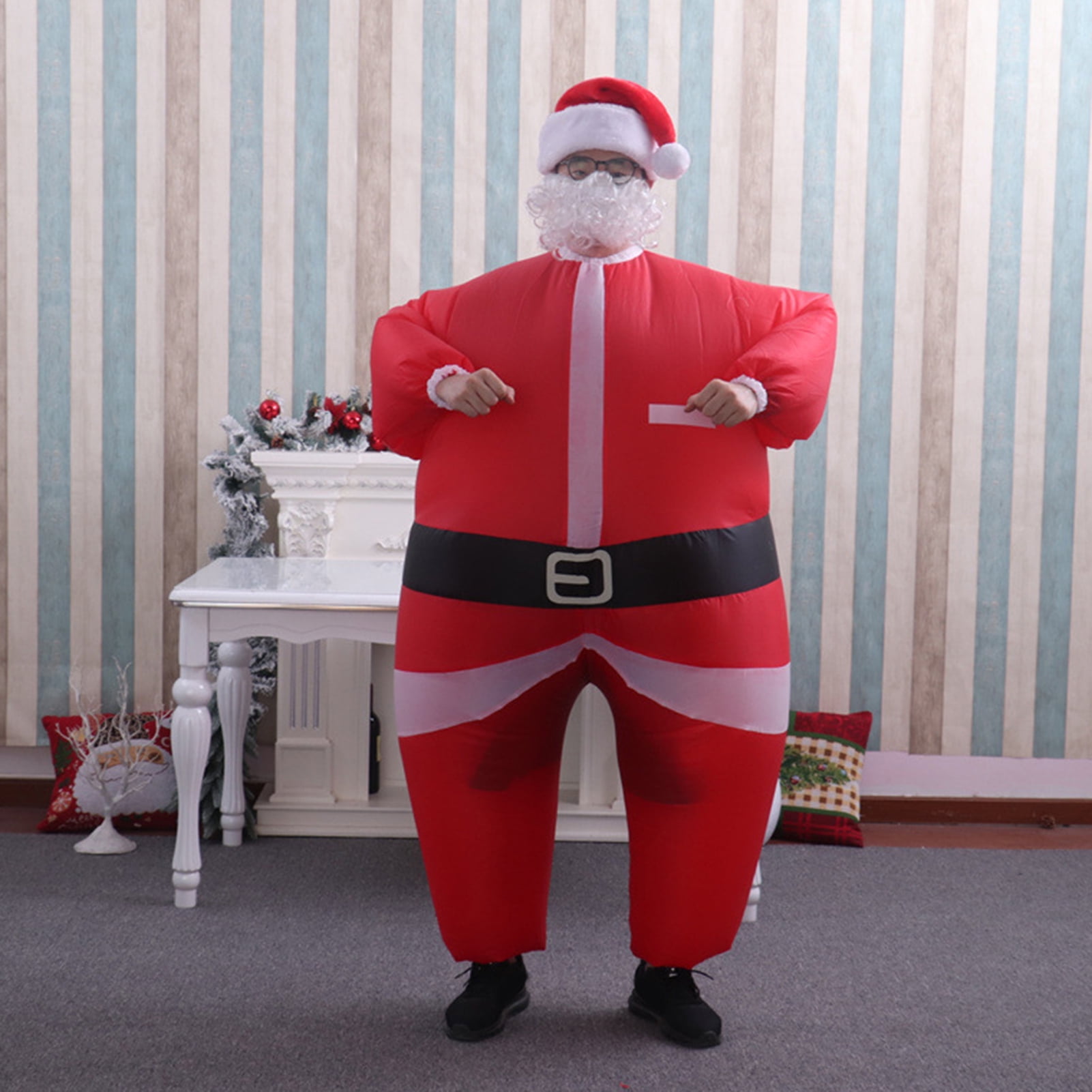 Claus costume store