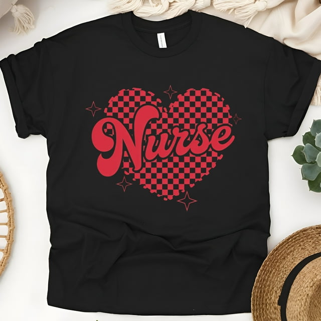 T-shirt Graphique d'Infirmière avec Motif de Cœur Rétro pour le Personnel Médical, Noir, Taille P