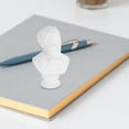 thumbnail image 1 of WRISTBIQUE Escultura De Busto En Resina De Para Y Fotografía, 1 of 8