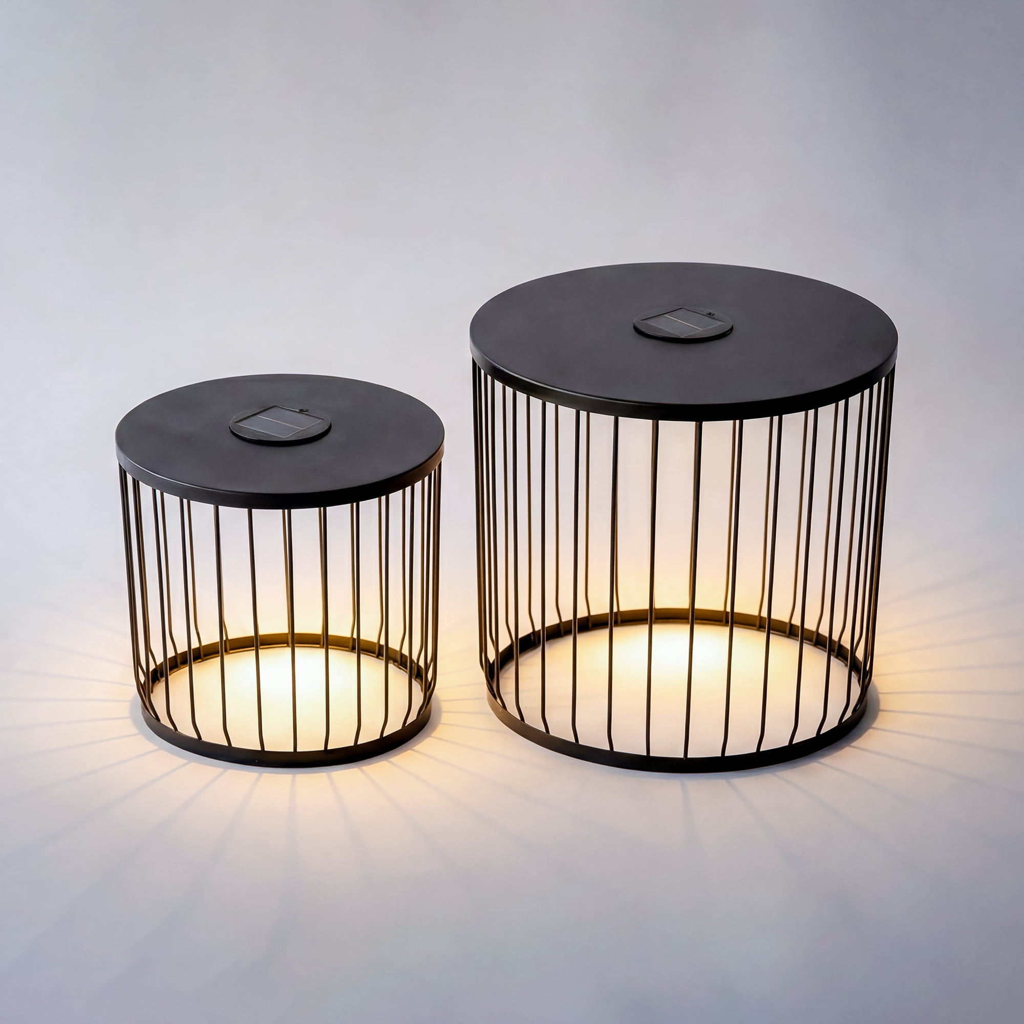 2Pack Solar Powered Nesting Side Table Set, Modern Round End Tables with Solar LED Lights, Metal Wire Cage Accent Tables, Indoor/Outdoor Patio Nightstand for Living Room, Balcony, Garden