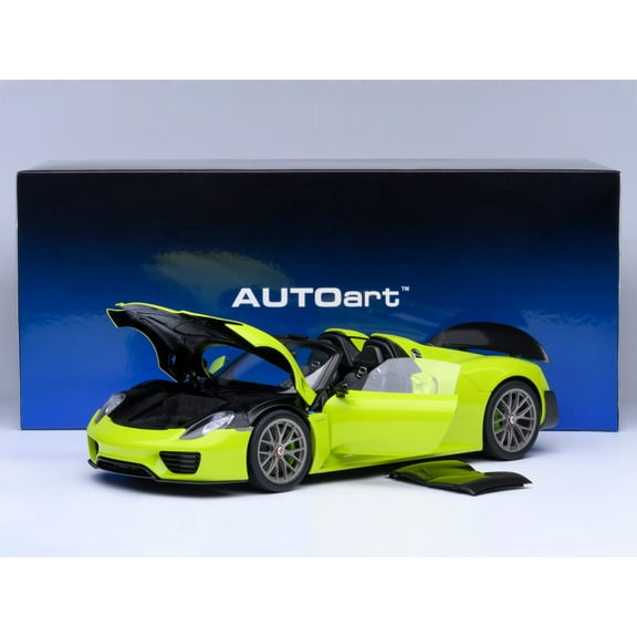 Porsche 918 Spyder "Weissach Package" Acid Green 1/18 Model Car by Autoart