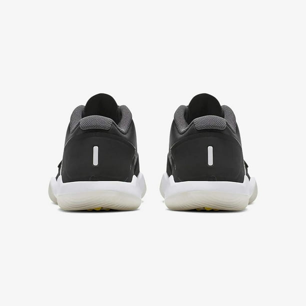 Nike alpha hotsell menace turf low