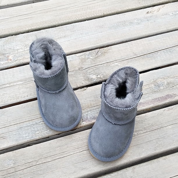 Zapatos de algodón acolchados de terciopelo para niños y niñas, botas de nieve de piel para bebés, botas antideslizantes de fondo suave para otoño e invierno