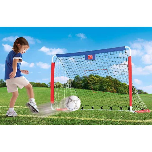 Step2 Kickback Soccer Goal and Pitch Back
