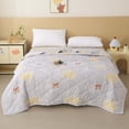 thumbnail image 1 of Yhmxh Edredón ligero de verano con estampado de tréboles, 150 x 198 cm, manta suave, transpirable y refrescante, lavable a máquina, edredón para todas las estaciones para cama, sofá, habitaciones c, 1 of 5