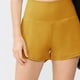 thumbnail image 4 of Pantalones cortos para correr para mujer, para entrenamiento, atletismo, gimnasio, yoga, con bolsillos para teléfono, amarillo, 8/L,:;:;, 4 of 5