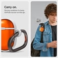 thumbnail image 4 of Funda Spigen Ultra Hybrid para AirPods 4, diseño retro con llavero, 4 of 7