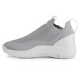 thumbnail image 1 of TENIS ANTIDERRAPANTES I BALANCE GRIS, 1 of 5