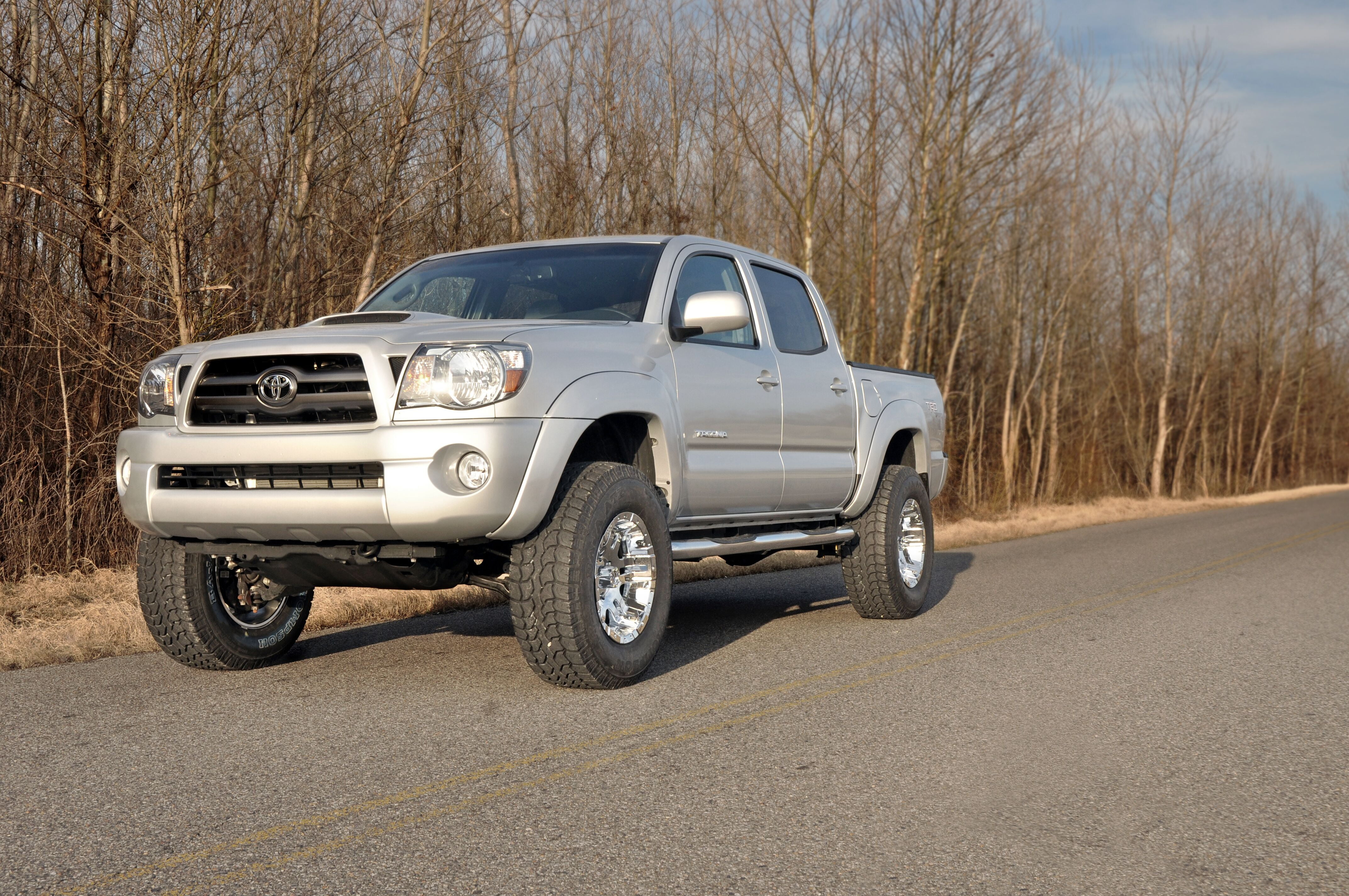 Rough Country Suspension Lift Kit 4wd Fits select: 2016-2020,2022-2023 TOYOTA TACOMA