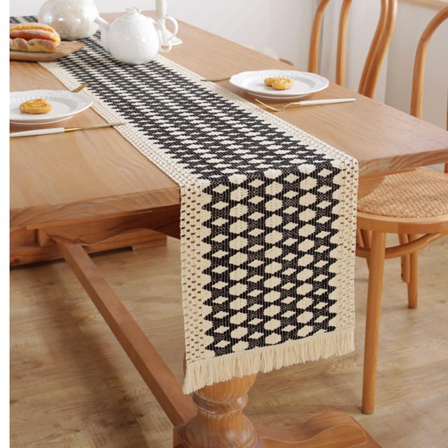 Jinsinto 30 x 200cm Beige Burlap with Black Tassel Modern Rectangular Table Decoration for Garden Table Birthday Club Party Kitchen