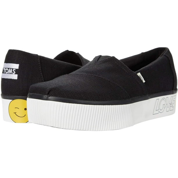 Shoe stores on the boardwalk deals