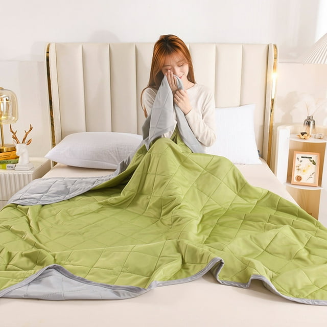 Bilqis Summer A/C ComforterSummer Cool ComforterMugwort Ice Spring Cool Feeling Comforter