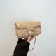 thumbnail image 1 of Versión coreana de bolso cuadrado pequeño de cadena gruesa de alto valor, bolso de hombro cruzado con cierre a juego para primavera y verano 2025 de gran capacidad y alto valor, 1 of 5