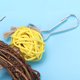 thumbnail image 4 of Aro de ratán Sepaktakraw seguro y no tóxico, colgante para morder, masticar, juguete para pájaros, anillos oscilantes, suministros para loros, accesorio, 4 of 8