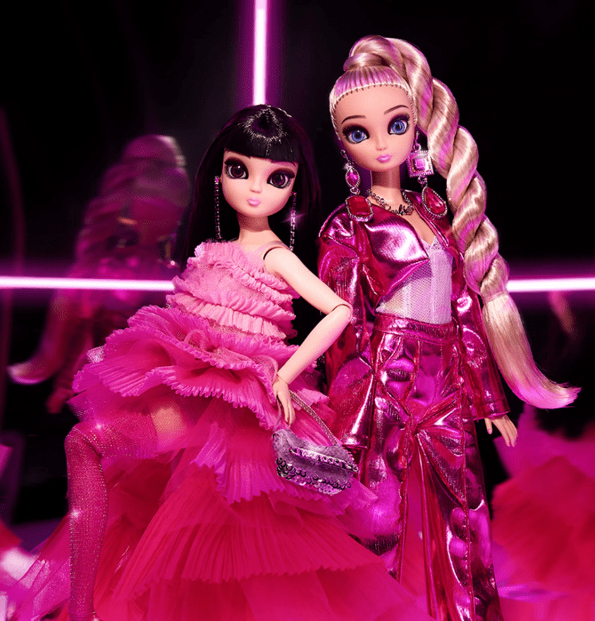 Mattel Creations Barbie x noonoouri Dolls 2-Pack – Limited Edition Fashion Collector Set Featuring Iconic Barbie and Digital Influencer noonoouri – Premium Outfits, Poseable Bodies