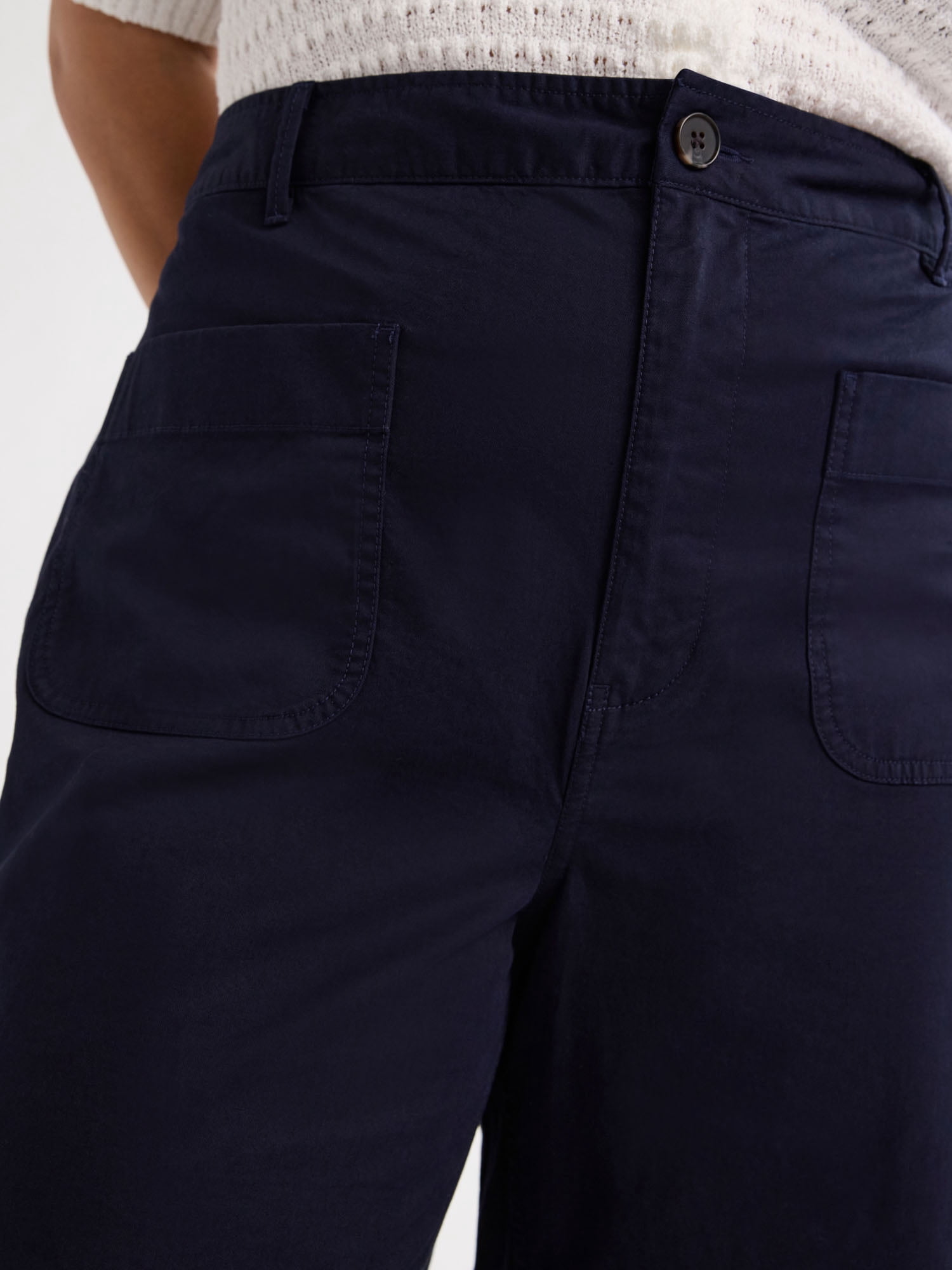 Free Assembly Women's and Women's Plus High Rise Cropped Wide Leg Pants, 26” Inseam, Sizes XS- 4X