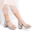 thumbnail image 2 of Sandalia DREAM PAIRS para Niñas con Tacones Anchos Plateados Talla 6, 2 of 6