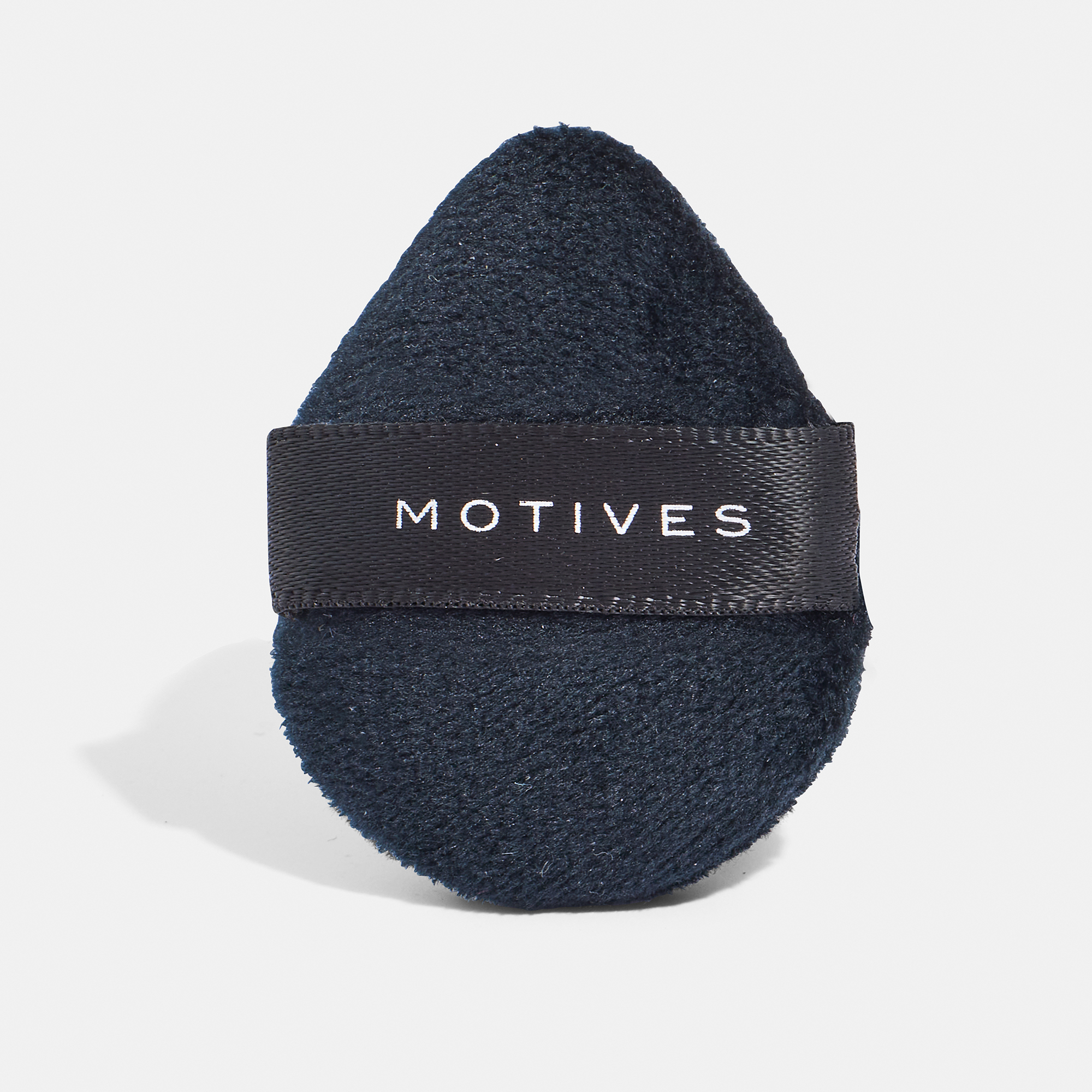 Motives® Flawless Finish Setting Powder – Translucent | 24-Hour Shine Control, Talc-Free, Smooths Pores & Fine Lines, Sets Makeup with a Lightweight, Long-Lasting Matte Finish