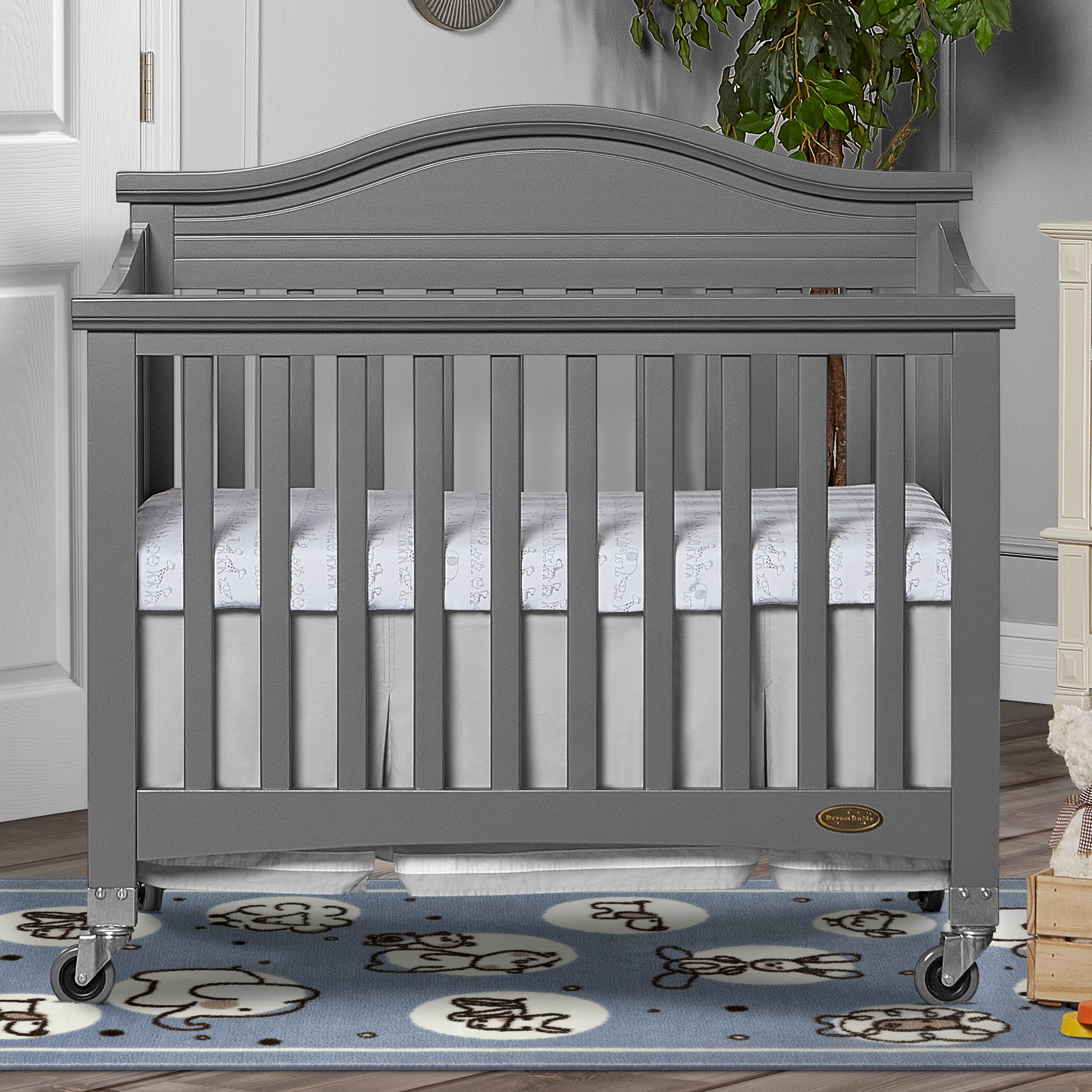 dream on me venice folding portable crib