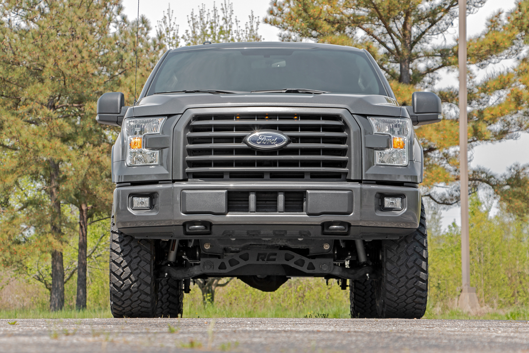 Rough Country 4" Suspension Lift Kit for 2015-2020 Ford F-150 2WD - 55130